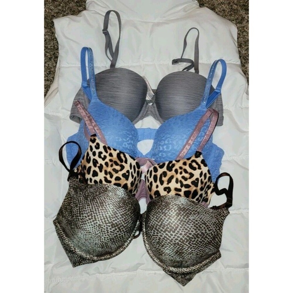 Victoria Secret Bra's Set of 4 Vaious Styles( 36B and 1 36C)